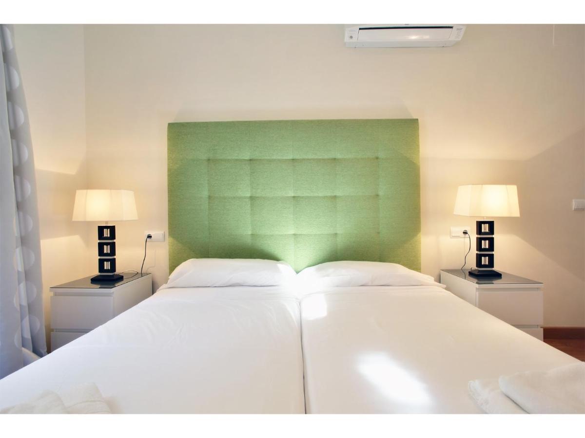 Apartamentos Unisierra Málaga Esterno foto