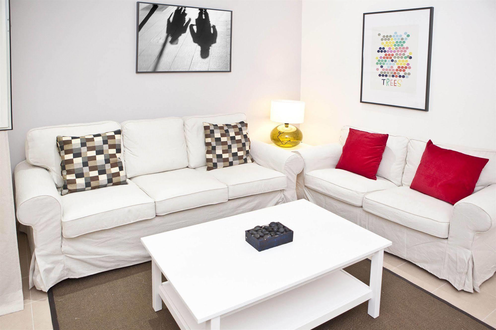 Apartamentos Unisierra Málaga Esterno foto